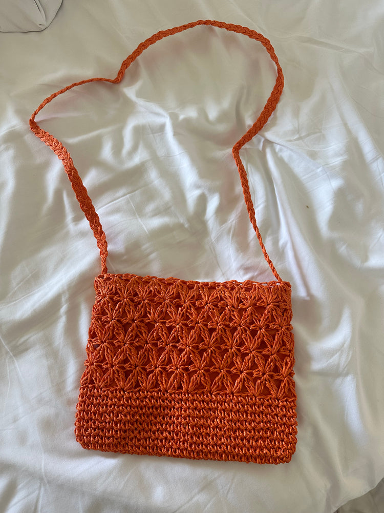 ORANGE WOVEN STRAW CROSSBODY BAG